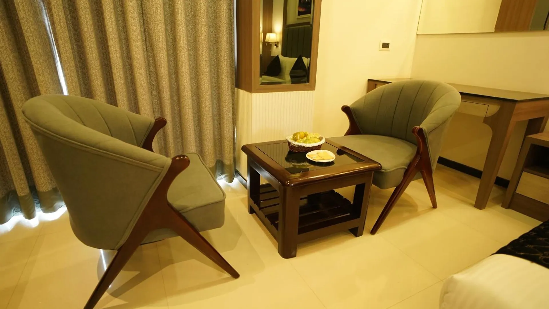 Hotel Square S Varanasi