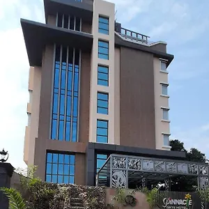 Hotel The Pinnacle Sarnath